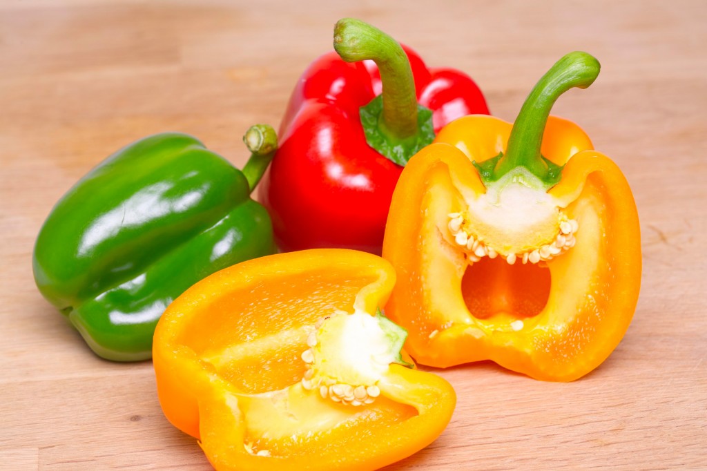 peperoni-gialli-rossi-verdi-benefici-dieta